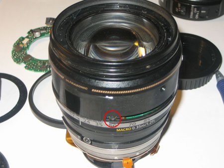 Rubber zoom grip removed
